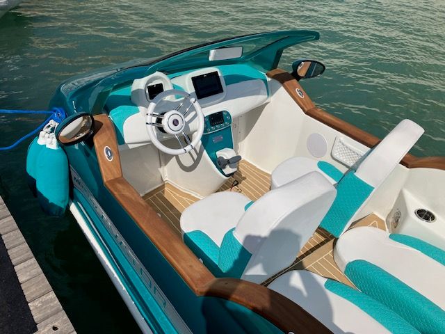 slider 6 Offshore Passion FIAT 500 BOAT